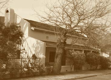Berg Street Cottages: A Street That Remembers