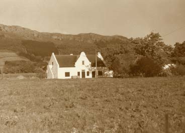 Klein Cabrière: The Homestead You Can’t Quite See